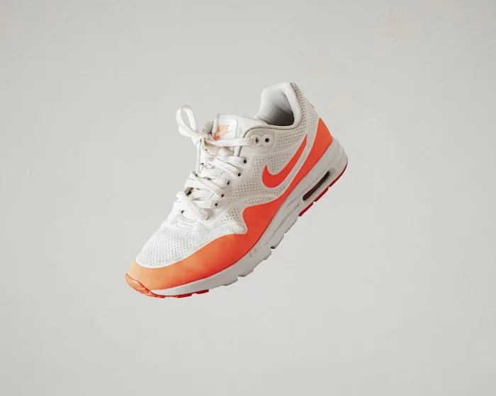 Trailhead retro runner sneakers